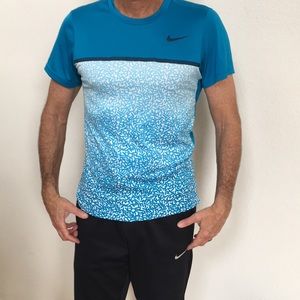 Nike Dri-Fit Shirt